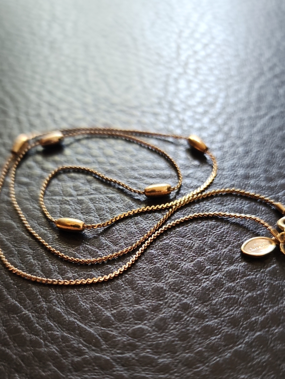 VTG Avon Gold Tone Station Necklace